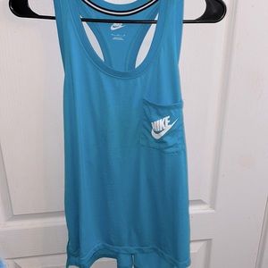 Nike tank